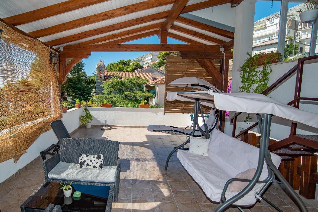Apartments By The Sea Sumpetar, Omis - 2808 外观 照片