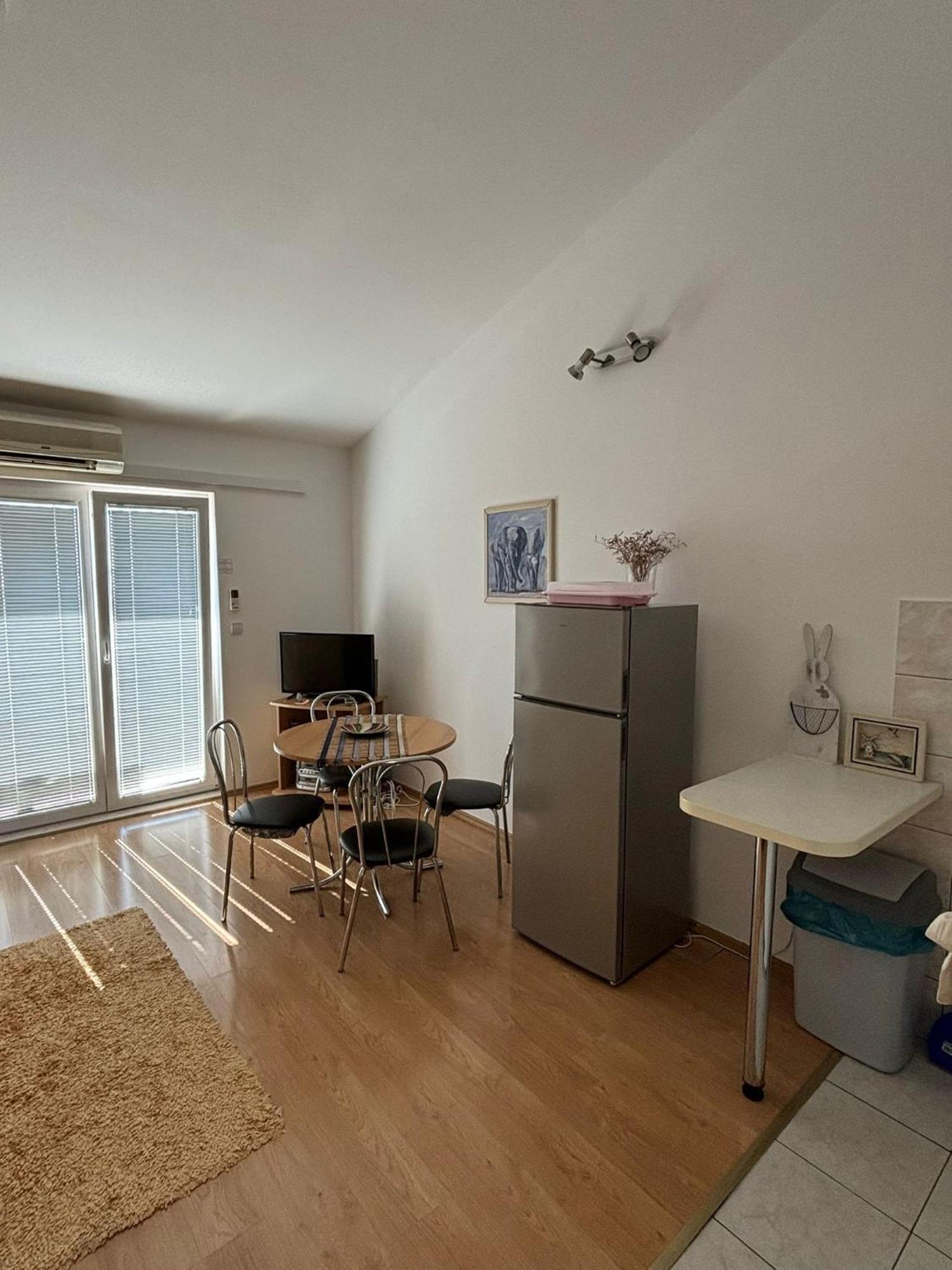 Apartments By The Sea Sumpetar, Omis - 2808 外观 照片